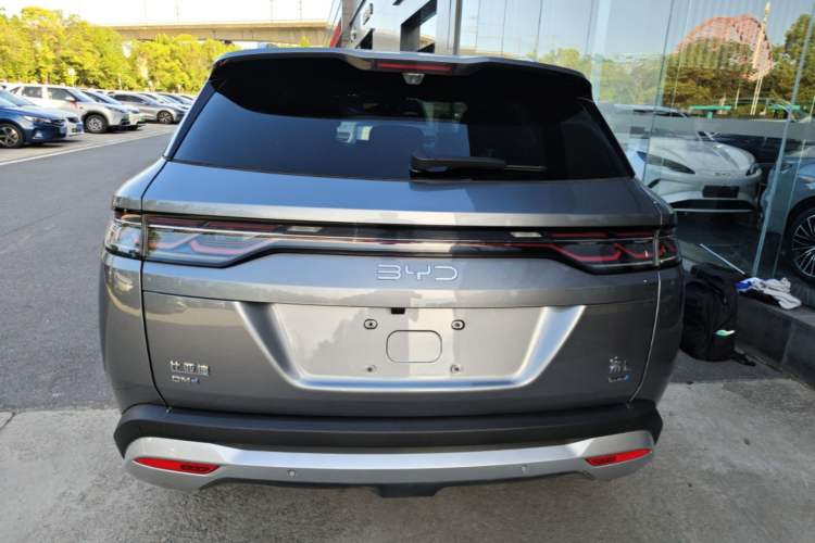 BYD Song L DM-i 2025 — фото 5
