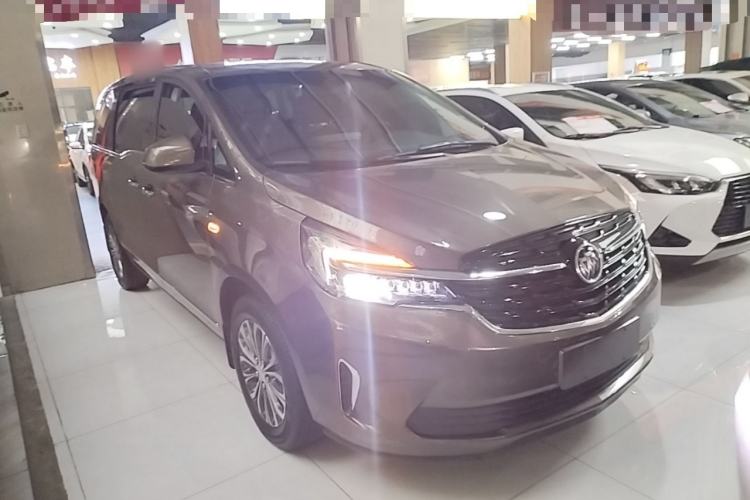 Buick GL8 2022 — 3