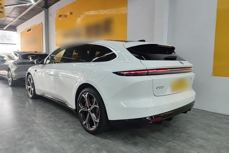 NIO ET5T 2025 — 4