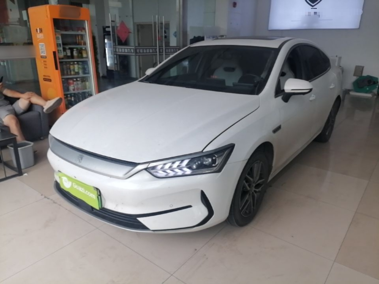 BYD Qin PLUS 2023 — фото 1