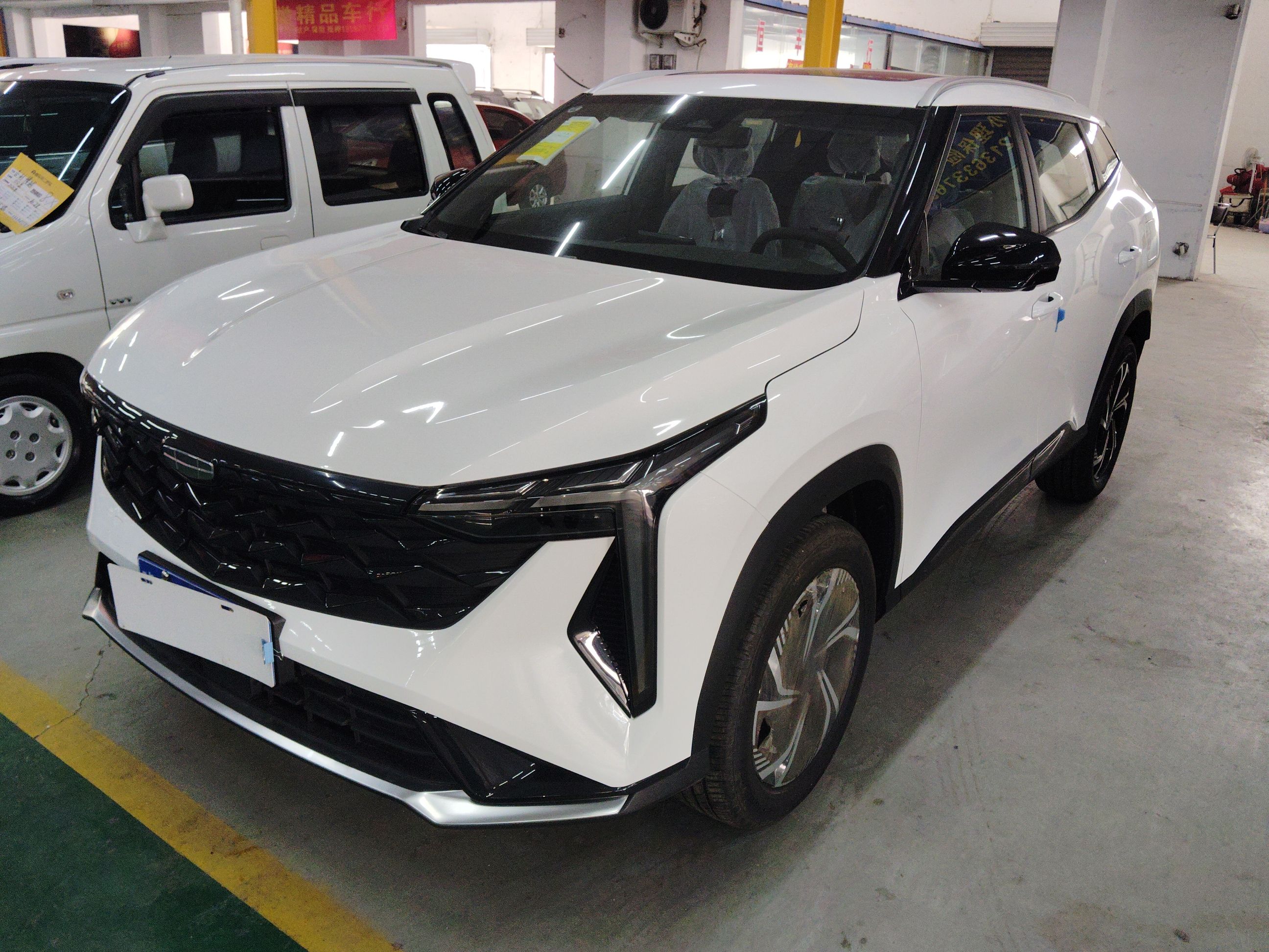 Geely Emgrand X7 Sport 2024 — фото 1