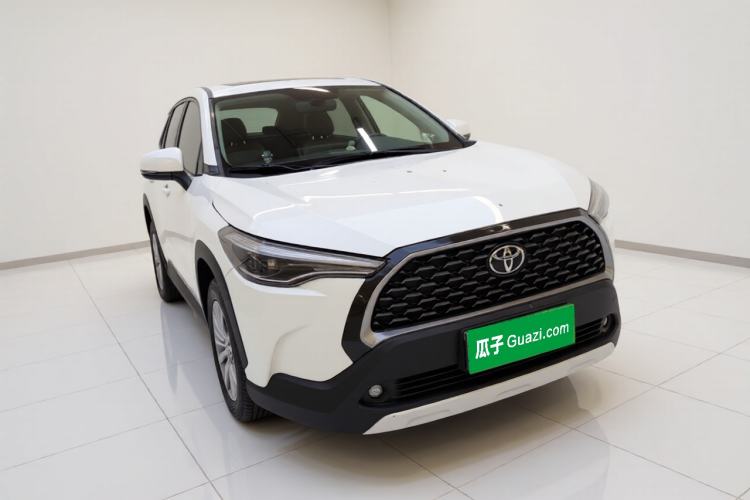 Toyota Corolla Cross 2023 — 3