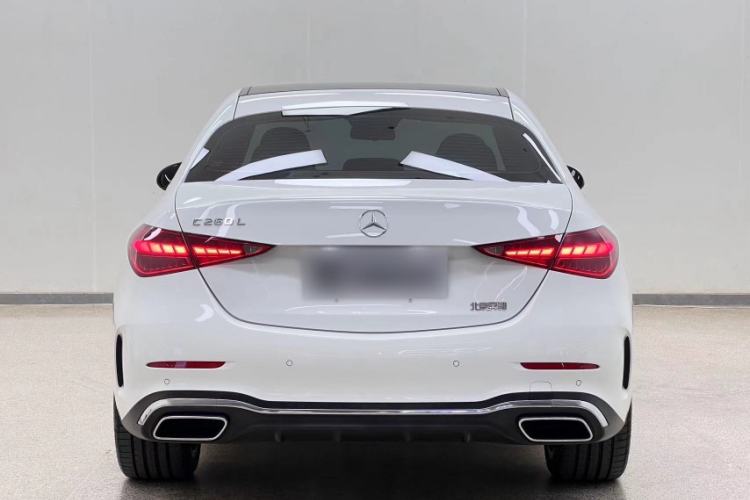 Mercedes-Benz C 260 L 2024 — фото 4