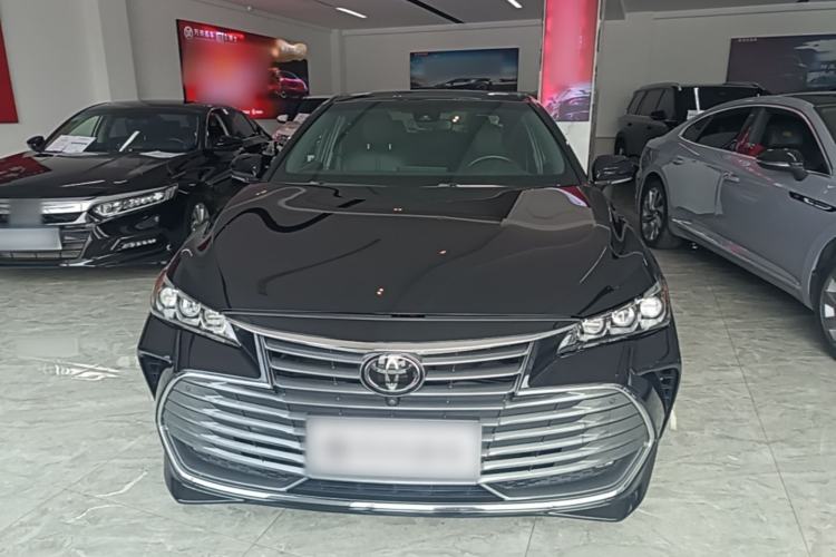Toyota Avalon 2019 — 2