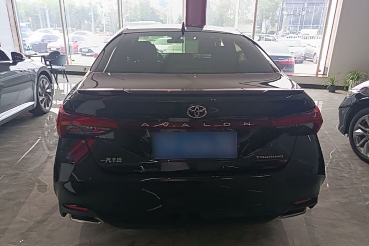 Toyota Avalon 2019 — 5