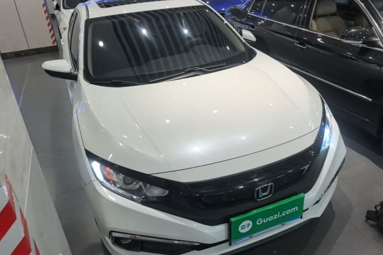 Honda Civic 2019 — 3