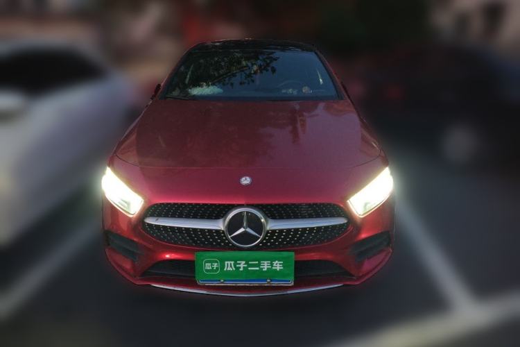 Mercedes-Benz A 200 L 2022 — 2