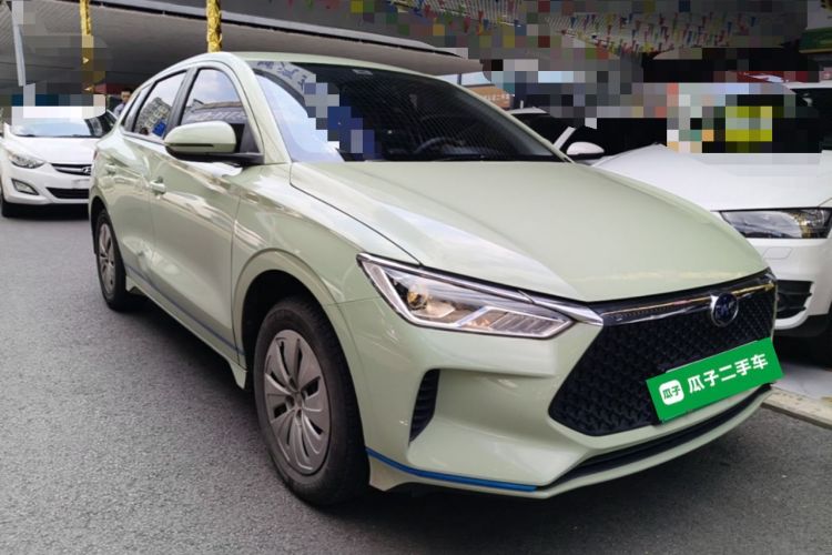 BYD e2 2021 — 3