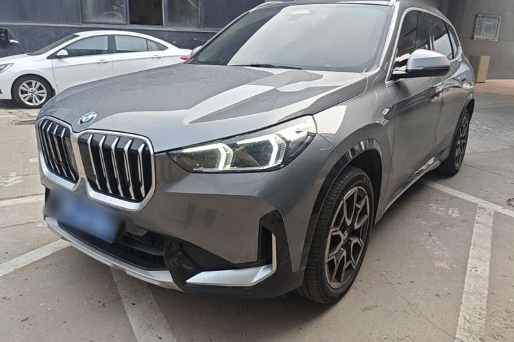 BMW X1 2023 — фото 1