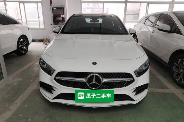 Mercedes-Benz A 200 L 2021 — 2