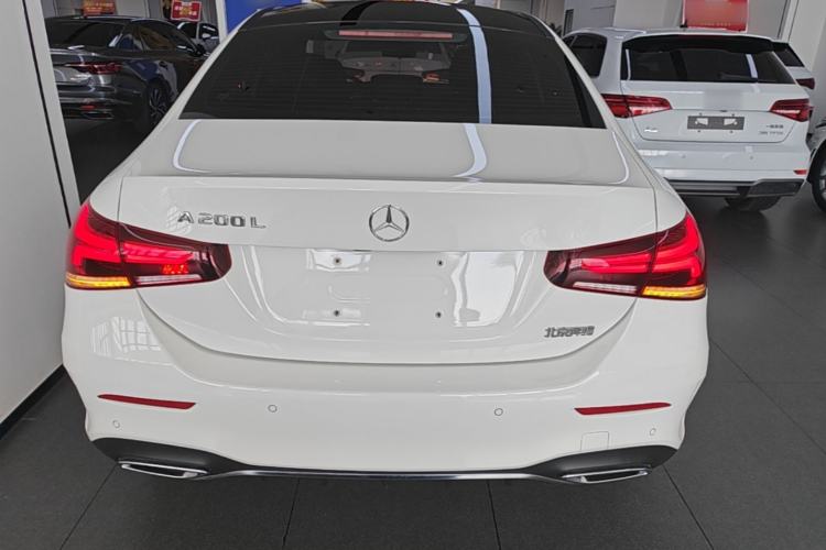 Mercedes-Benz A 200 L 2022 — фото 5