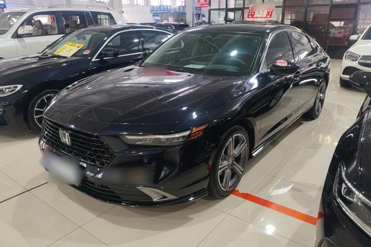 Honda Accord 2023 — фото 1