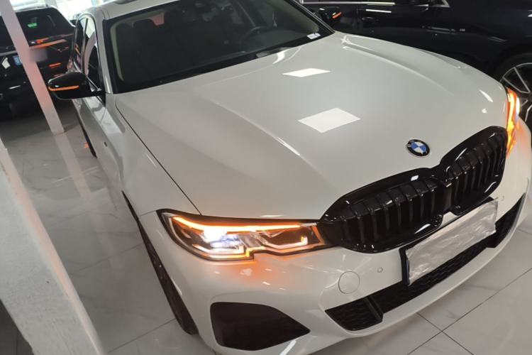 BMW 325Li 2022 — 3