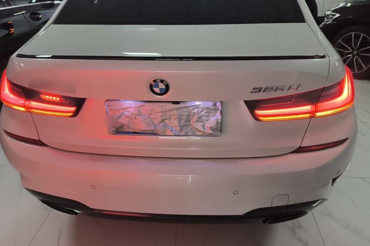BMW 325Li 2022 — 5