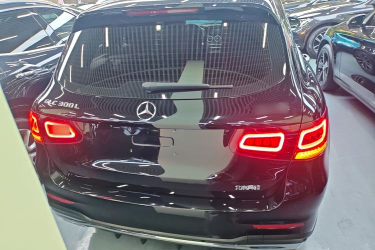Mercedes-Benz GLC 300 L 2021 — фото 5