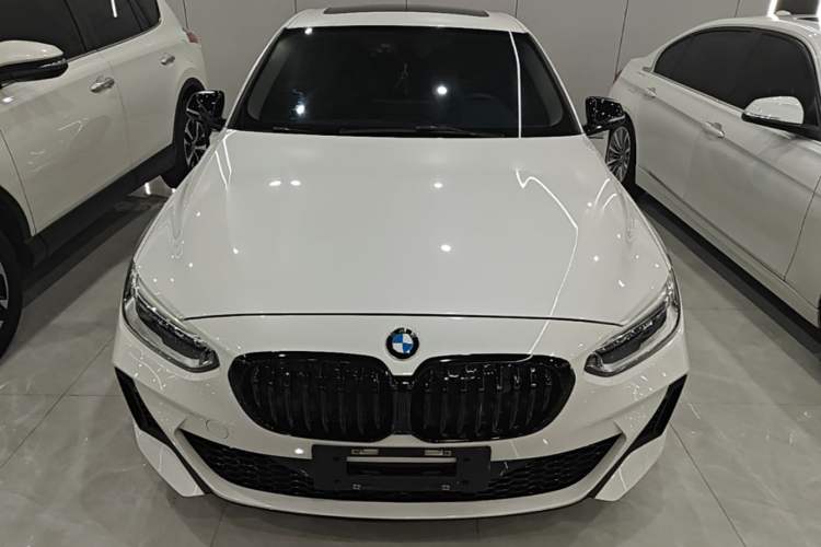 BMW 125i 2021 — фото 2