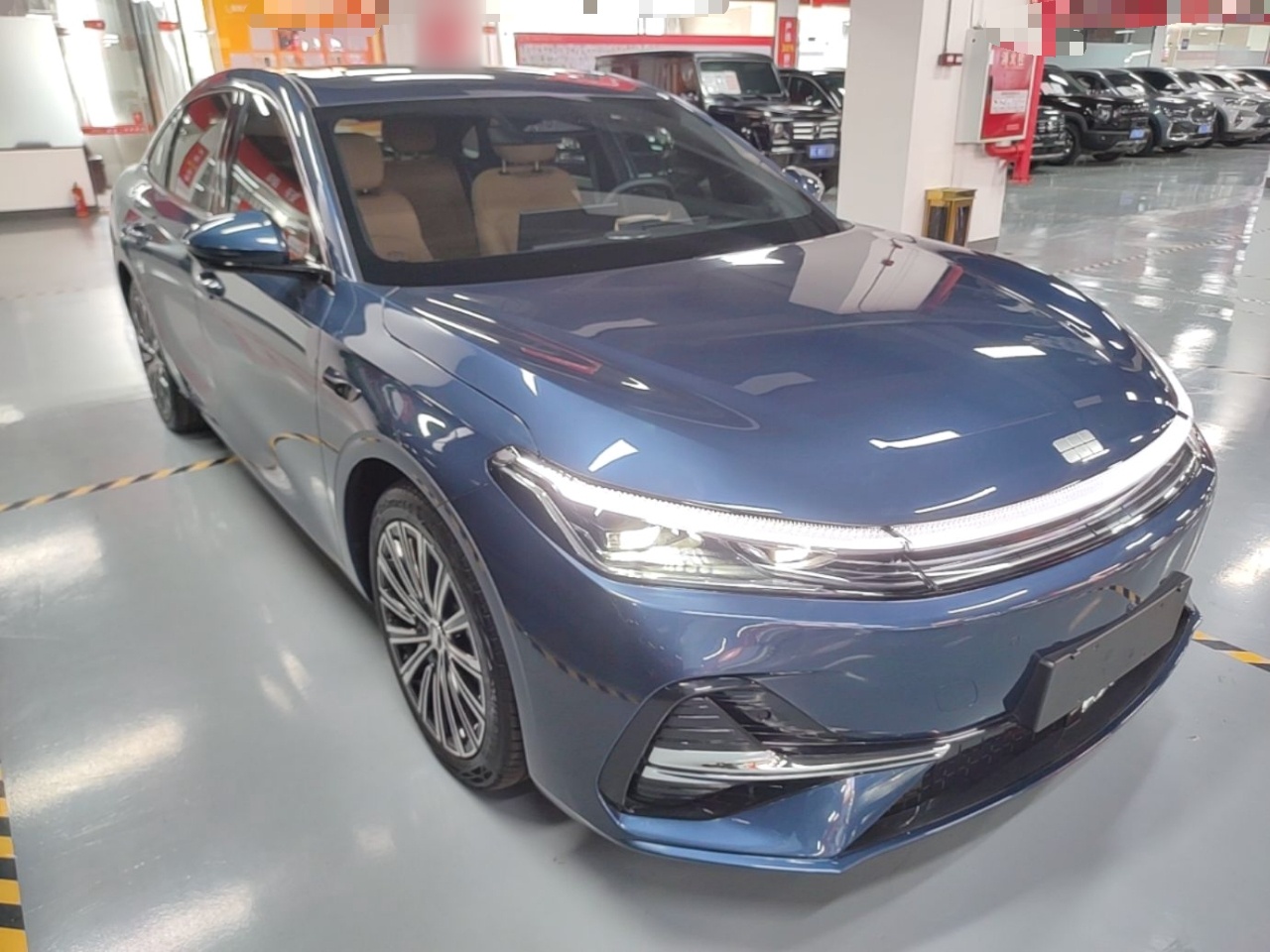 Geely Galaxy A7 2025 — фото 3