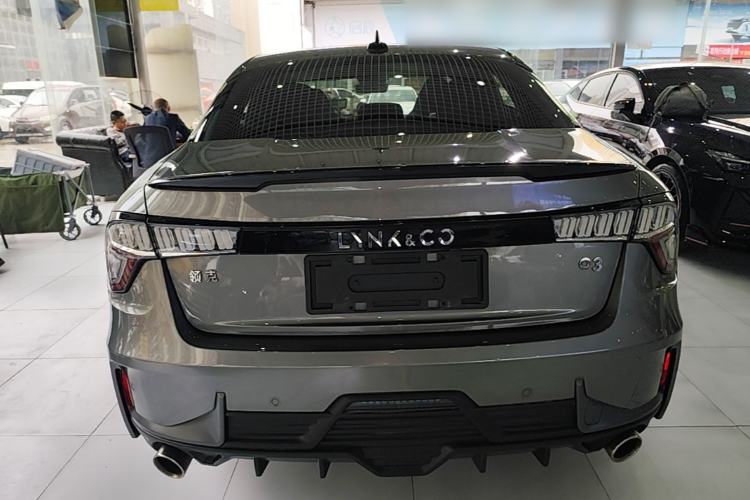 Lynk & Co 03 2022 — 5