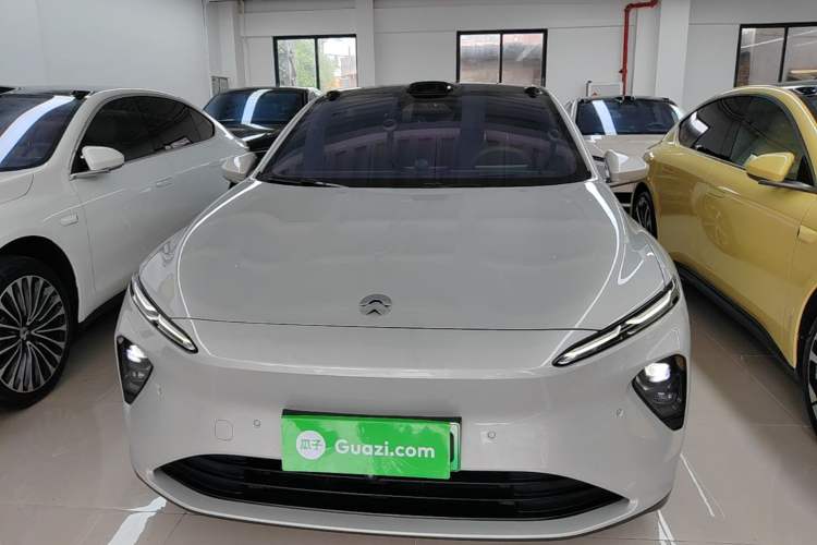 NIO ET7 2022 — 2