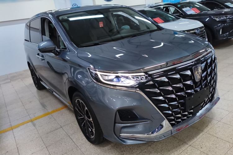 Roewe iMAX8 2023 — 3
