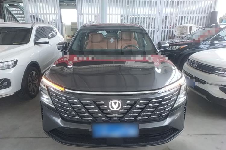 ChangAn CS75 PLUS 2025 — фото 2