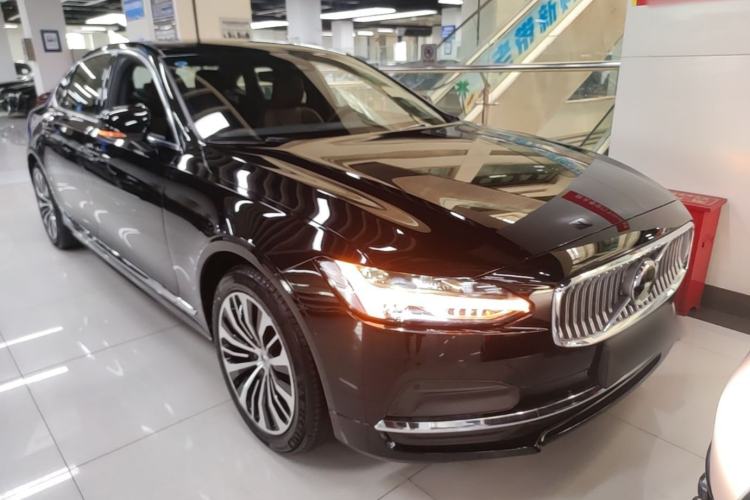 Volvo S90 2024 — 3