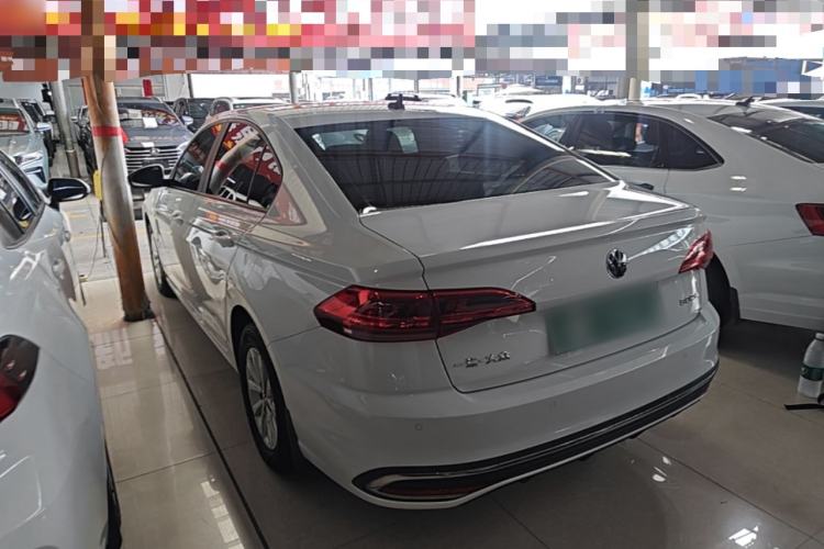 Volkswagen Bora 2023 — 4
