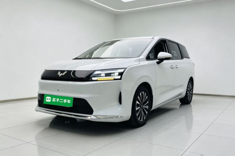 Wuling Starlight 730 2025 — фото 1