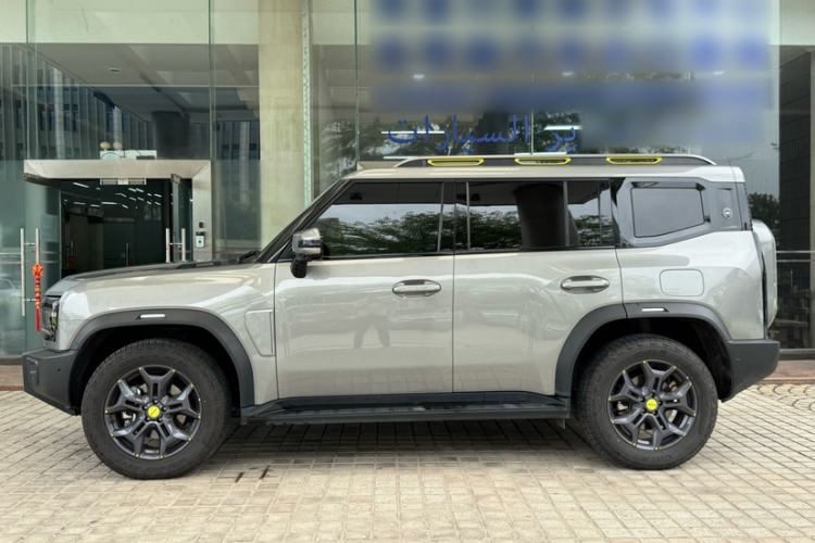Jetour Traveler 2023 — 3
