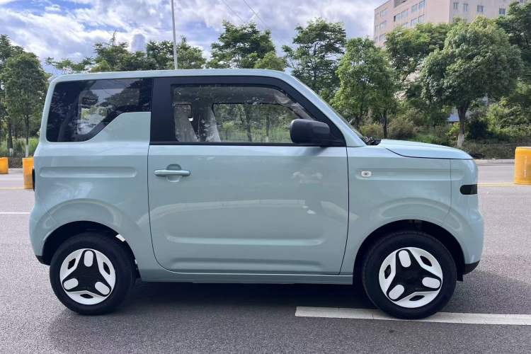 Geely Galaxy Panda 2025 — 2