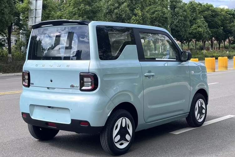 Geely Galaxy Panda 2025 — 5