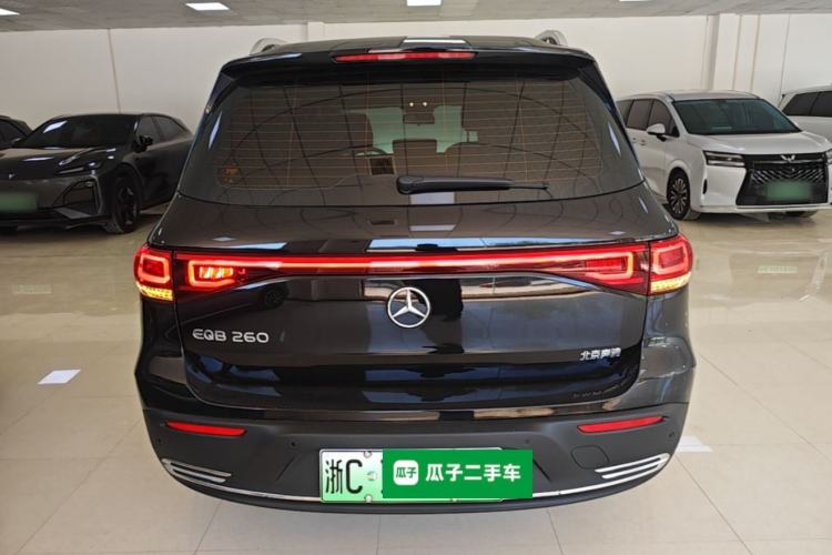 Mercedes-Benz EQB 260 2022 — 5