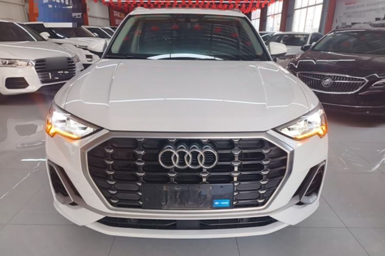 Audi Q3 2020 — 2