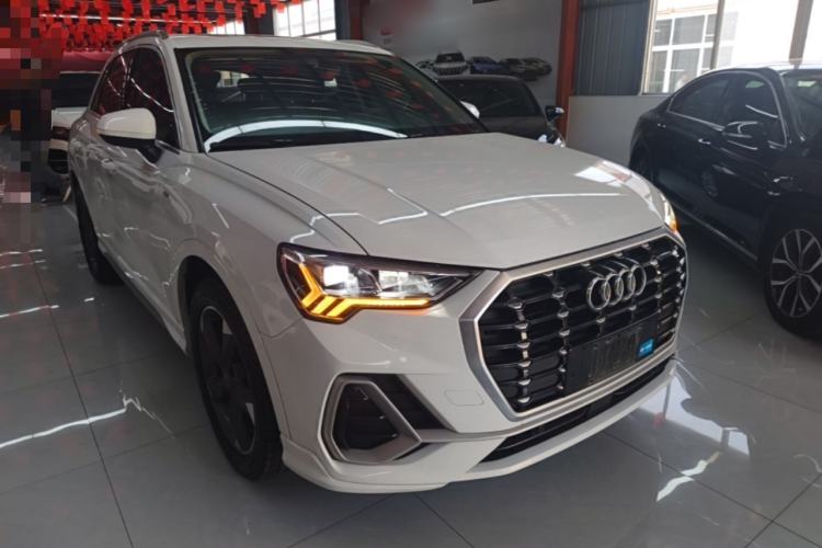 Audi Q3 2020 — 3