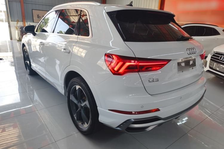 Audi Q3 2020 — 4