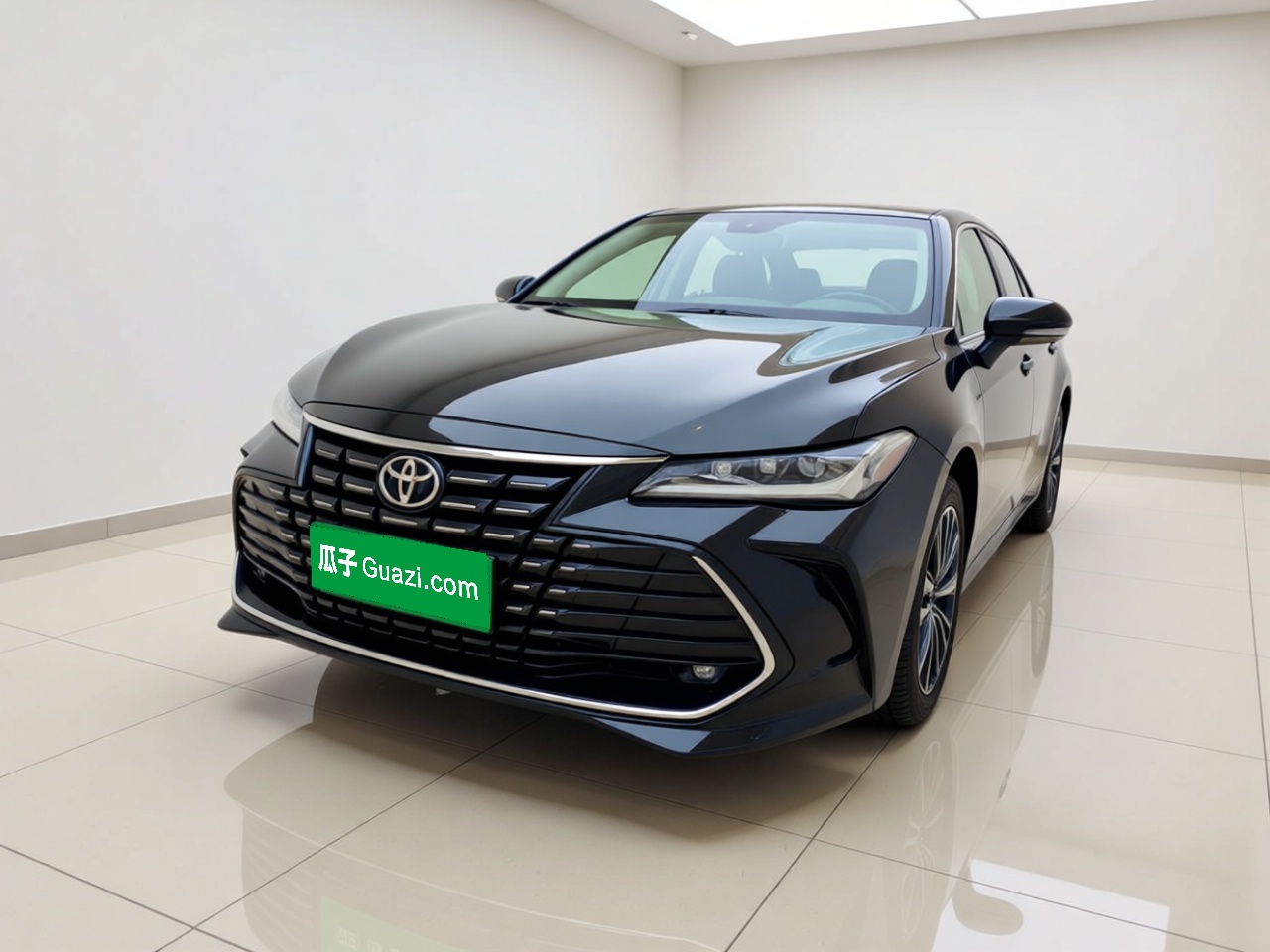 Toyota Avalon 2023 — фото 1