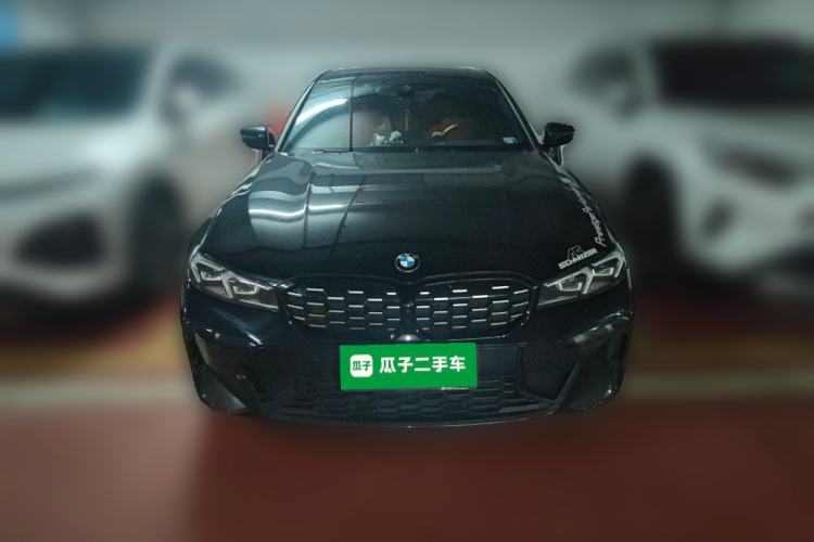 BMW 325i 2024 — 2