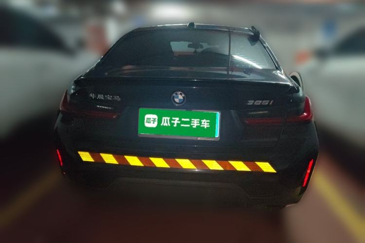 BMW 325i 2024 — 5