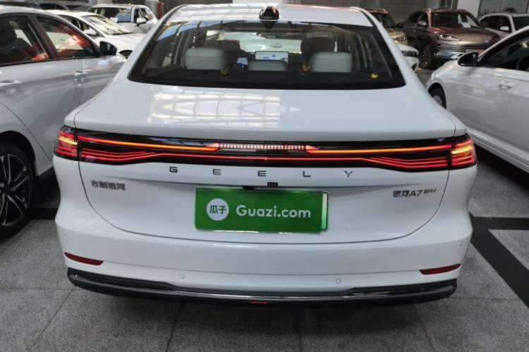 Geely Galaxy A7 2025 — 5