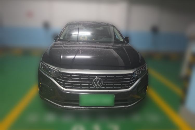 Volkswagen Passat 2023 — 2