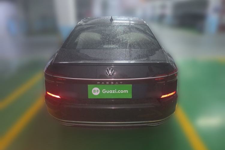 Volkswagen Passat 2023 — 5
