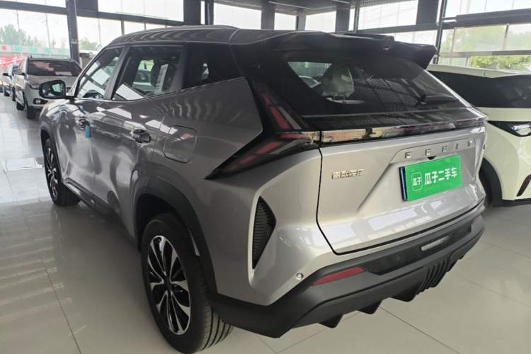 Geely Emgrand X7 Sport 2026 — фото 4