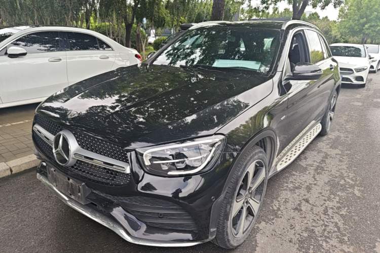 Mercedes-Benz GLC 300 L 2022 — фото 1