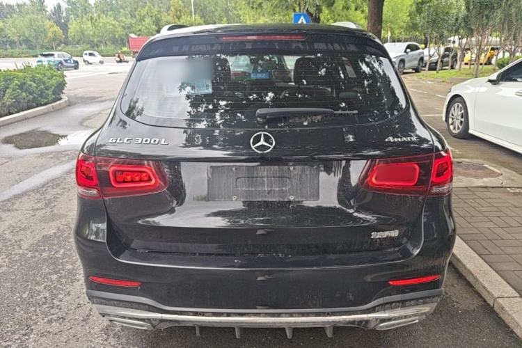 Mercedes-Benz GLC 300 L 2022 — фото 5