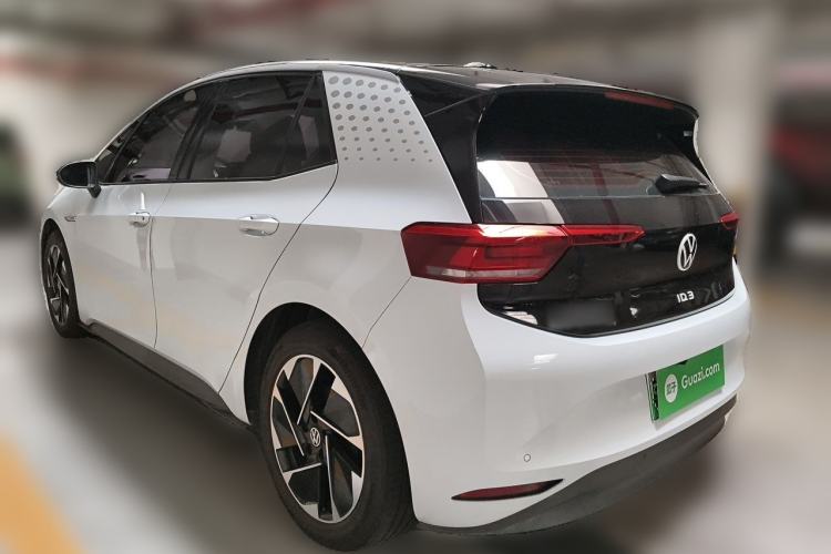 Volkswagen ID.3 2023 — 4