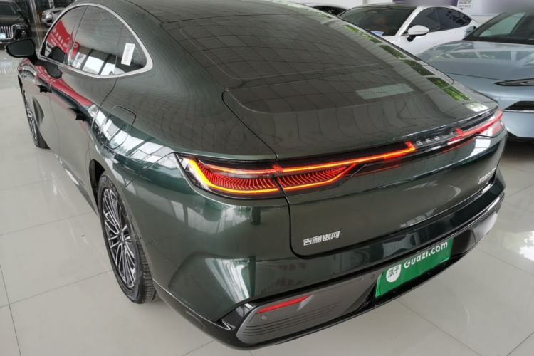 Geely Galaxy 8 2025 — 4
