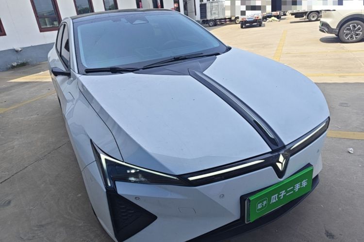 Lingxi L 2025 — 3