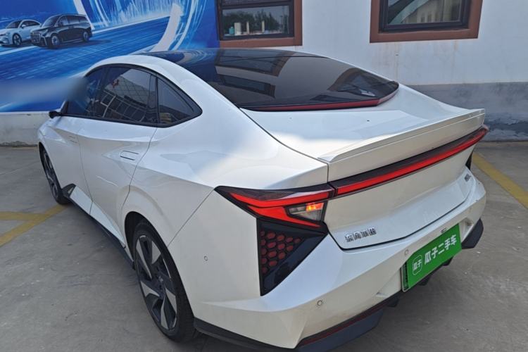 Lingxi L 2025 — 4