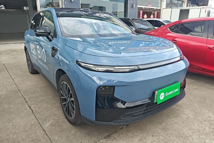 Leapmotor B10 2025 — 3