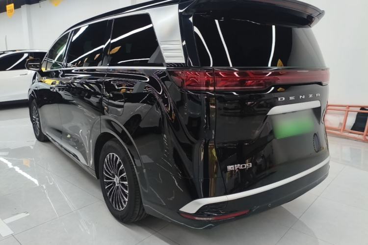 Denza D9 2022 — 4